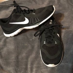 Nike Flex Trainer 6 Size 8